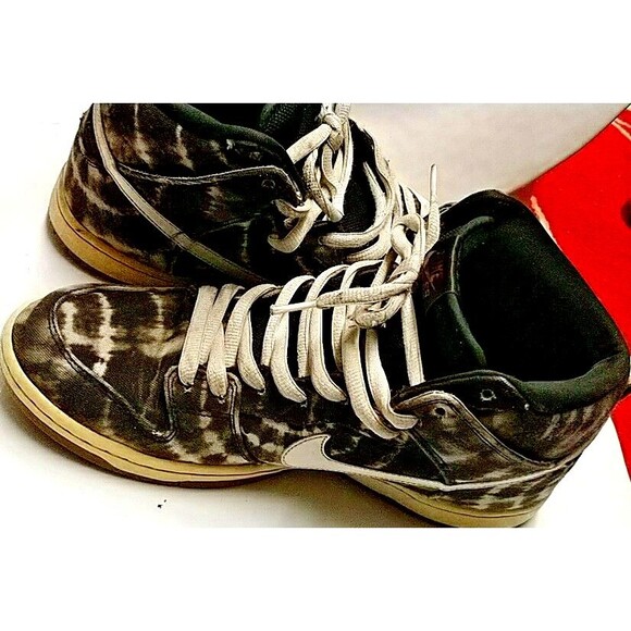 Nike SB Dunk High Premium Tie Dye Rare Sneakers Men's Size 10 Limited Edition - Picture 11 of 16